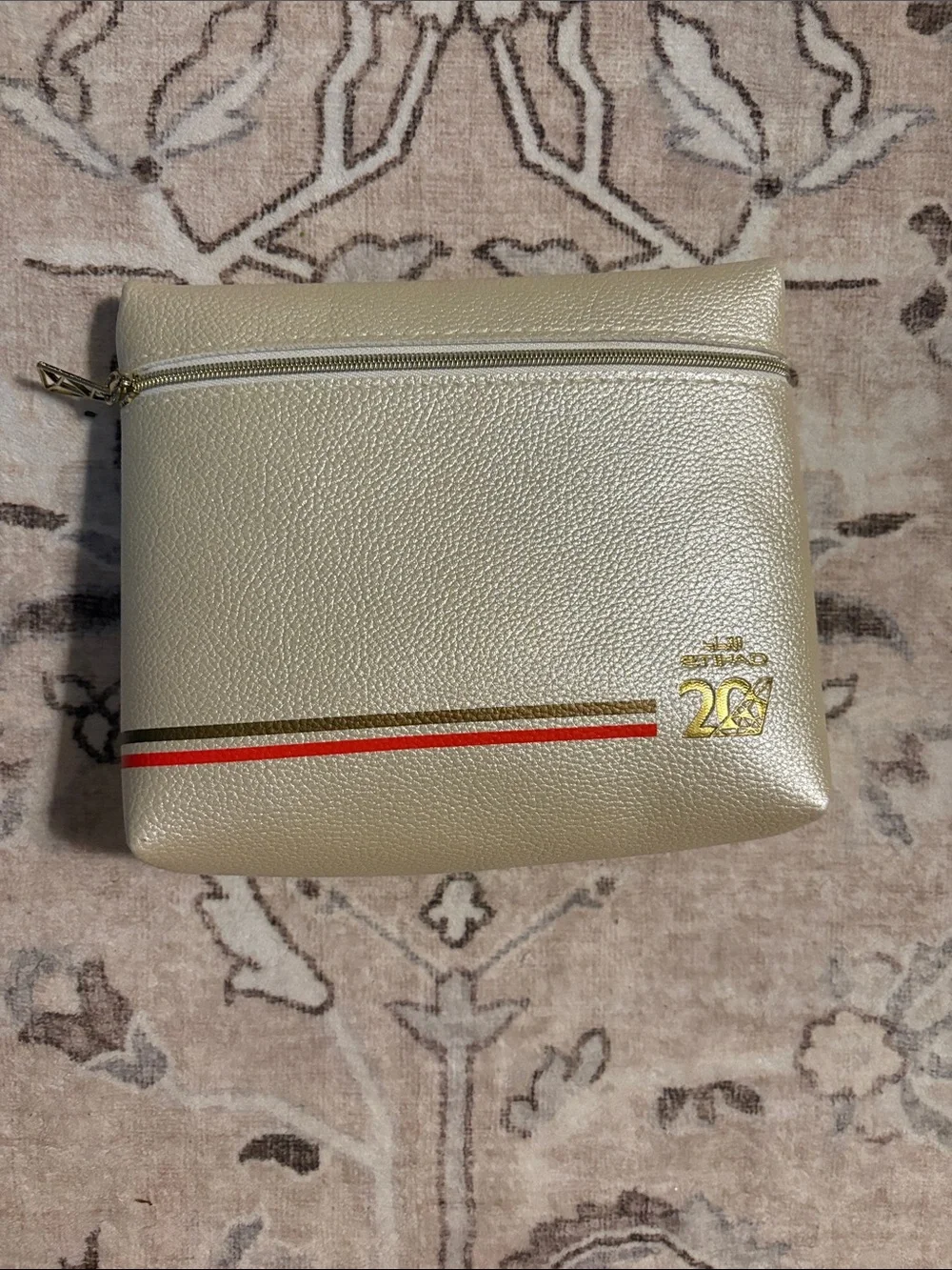 Etihad Airways 20th Anniversary limited edition amenity bag